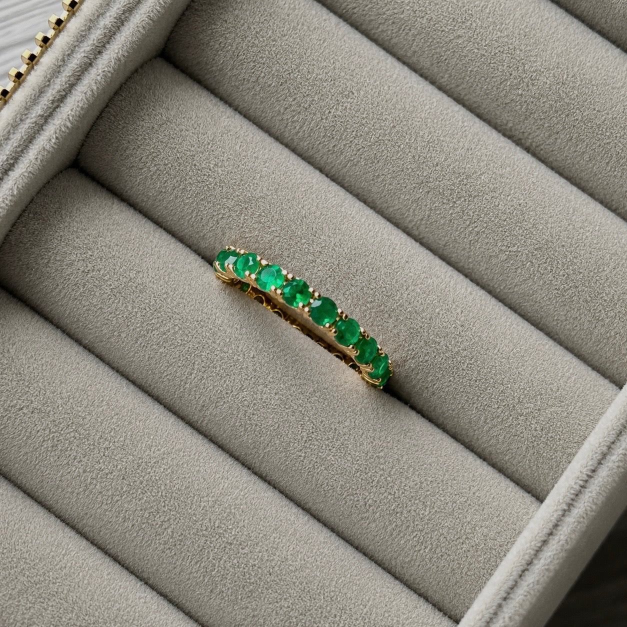 Anillo Esmeralda