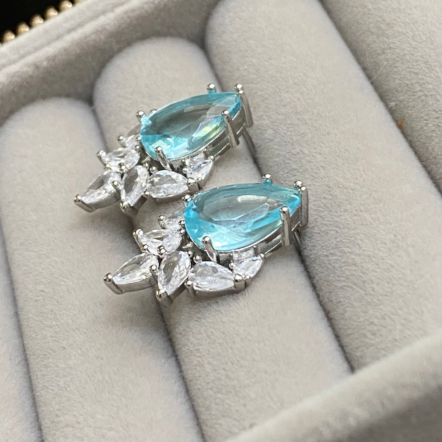 Aretes Azurita