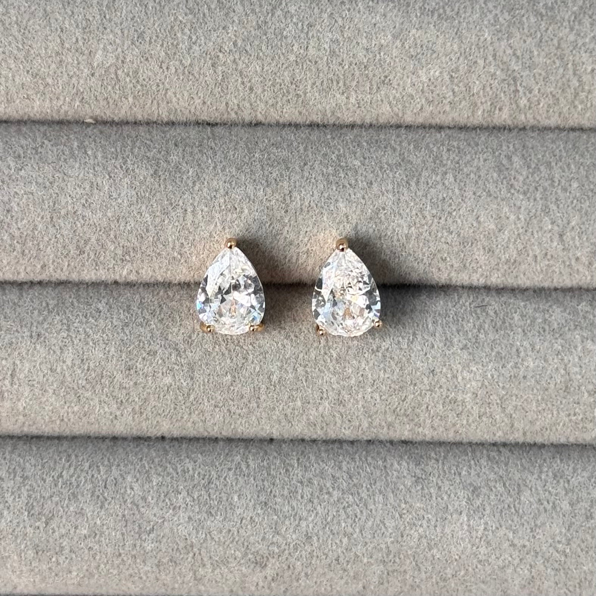 Aretes Stilla Gold