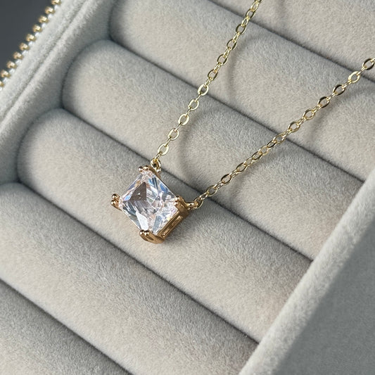Collar Gold