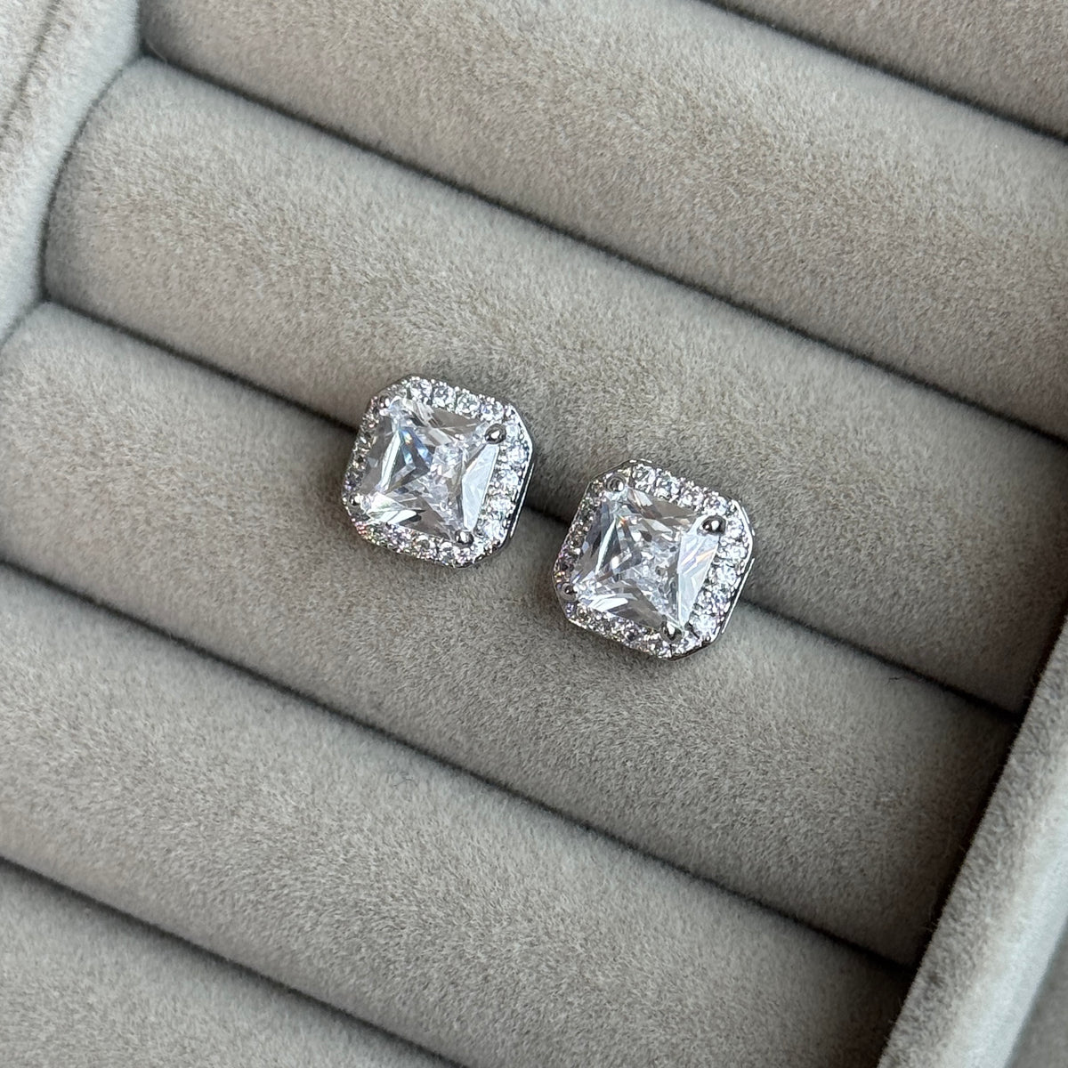 Aretes lucia