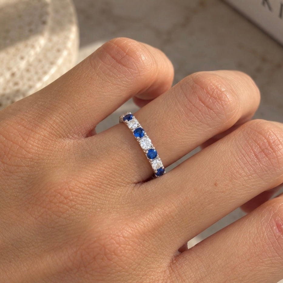 Anillo Helena